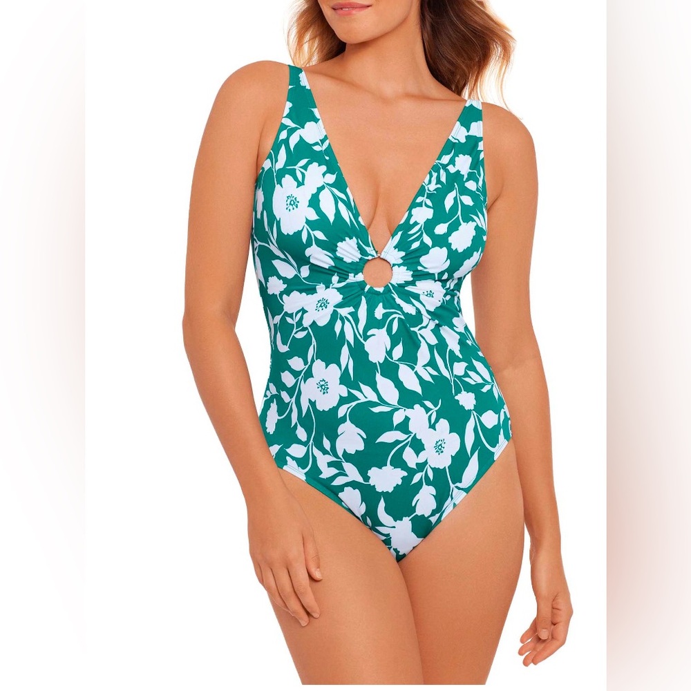 Brand New-Time and Tru Daybreak Floral One Piece Swimsuit